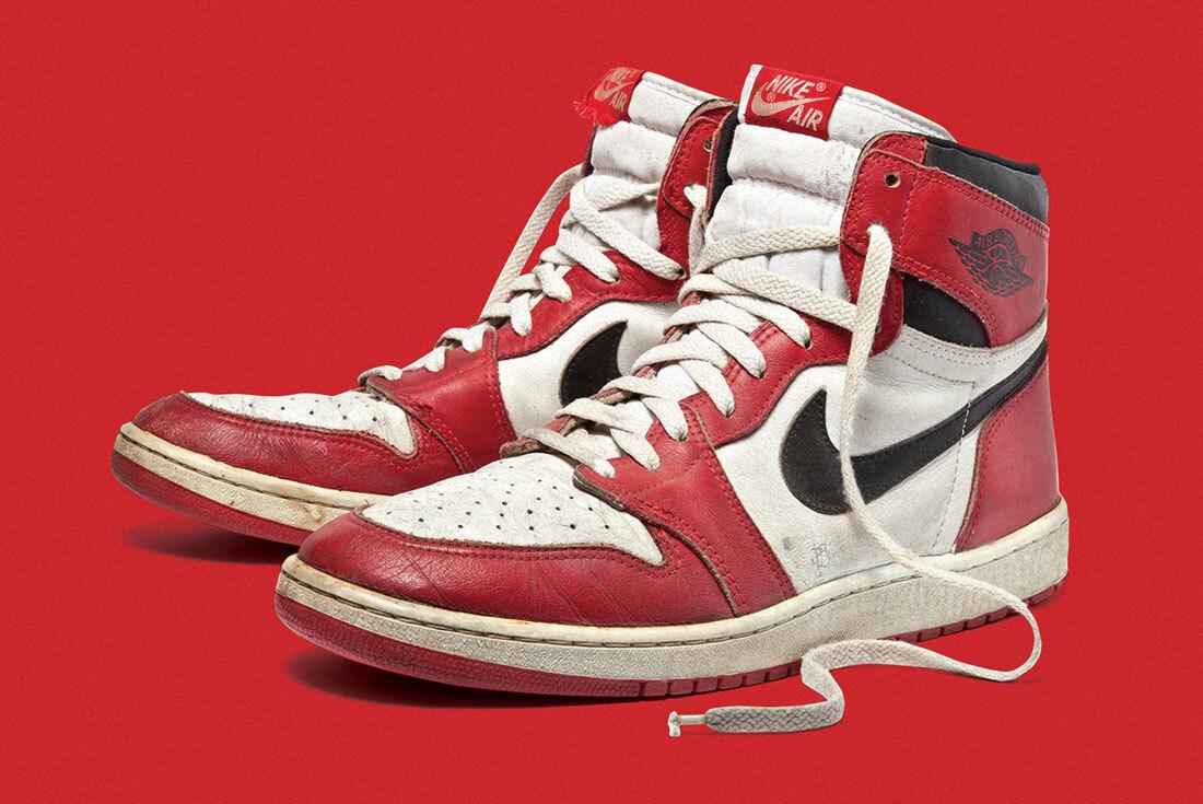 Air Jordan 1 Chicago 1985 Sneaker Freaker Ultimate Sneaker Book