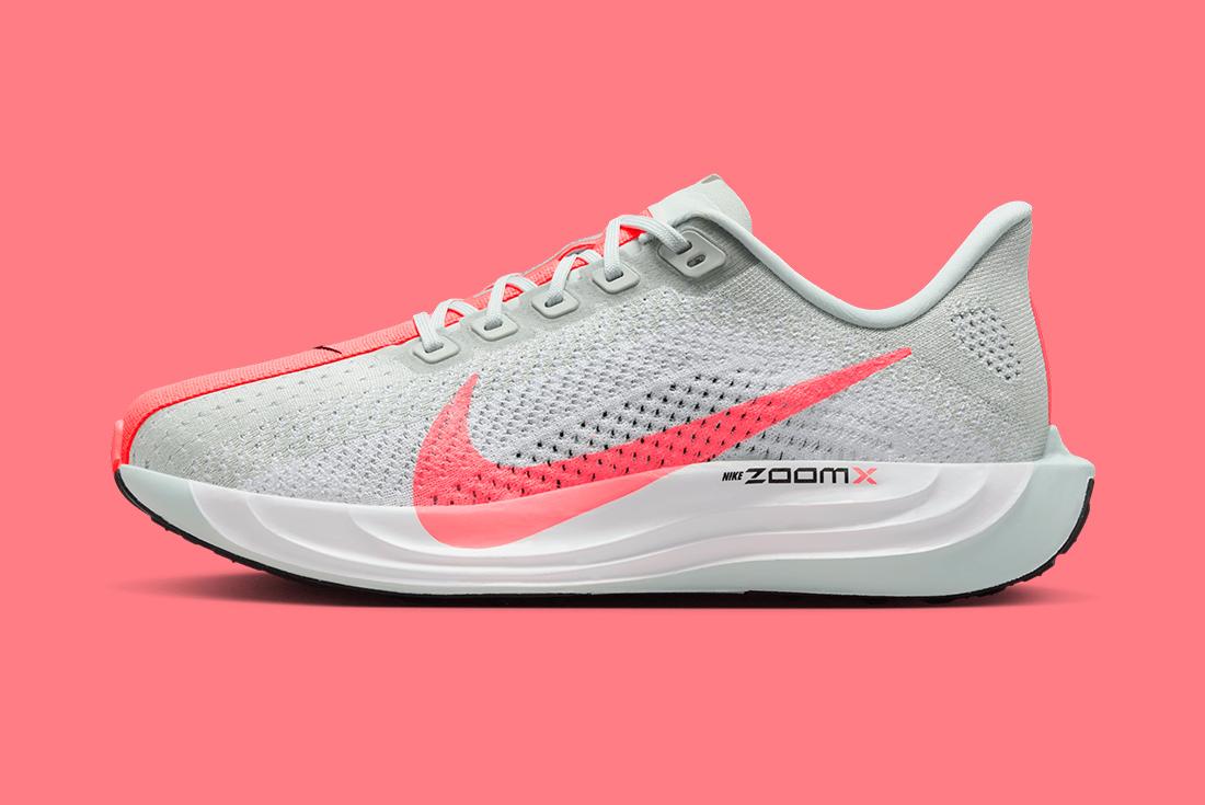 Nike Pegasus Plus