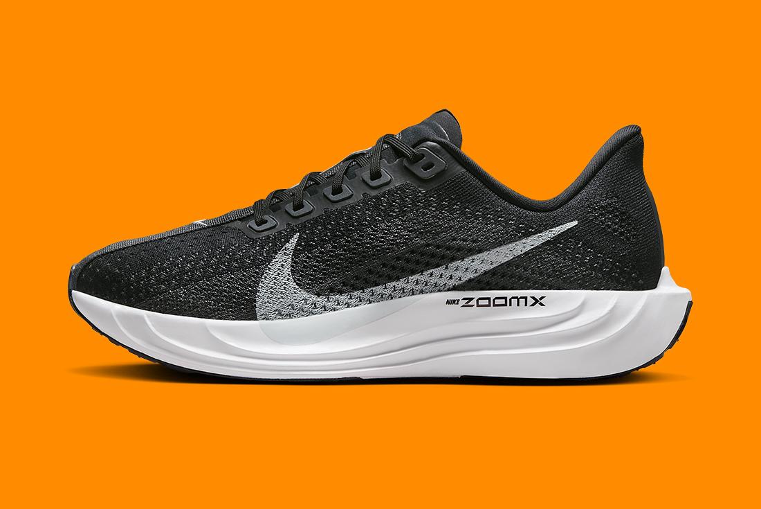 Nike Pegasus Plus