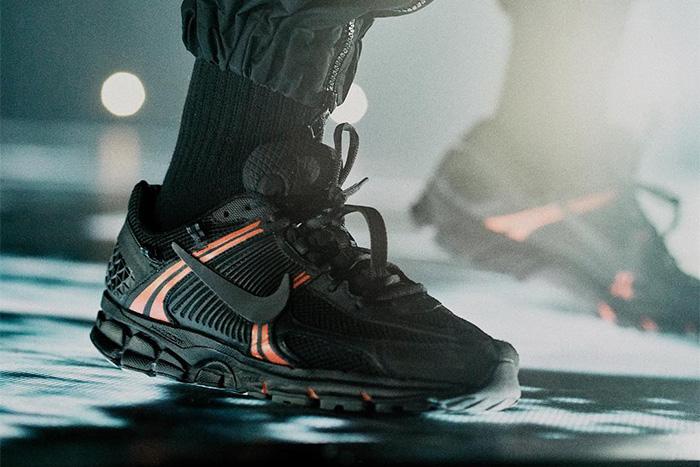 Drake Nike Zoom Vomero 5 Black Red Paris Pe Side Profile